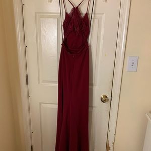 Maroon “story of a starry night” lulus prom dress!